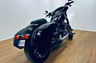 Harley-Davidson Sport Glide, 1.7, 61 kW, bensiin, manuaal, tagavedu