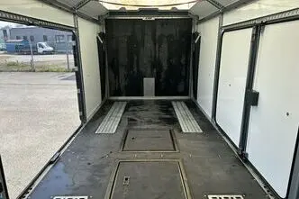 Brian James Trailers RT7