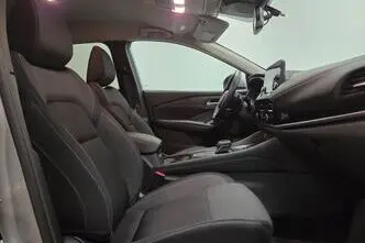 Nissan Qashqai, 1.3, 116 kW, hybrid, automatic, front-wheel drive
