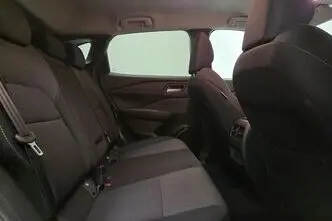 Nissan Qashqai, 1.3, 116 kW, hybrid, automatic, front-wheel drive