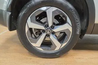 Nissan Qashqai, 1.3, 116 kW, hybrid, automatic, front-wheel drive