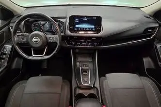 Nissan Qashqai, 1.3, 116 kW, hybrid, automatic, front-wheel drive