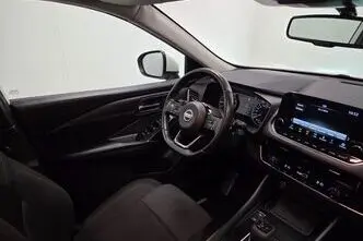 Nissan Qashqai, 1.3, 116 kW, hybrid, automatic, front-wheel drive