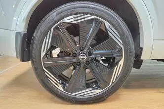 Nissan Qashqai, 1.5, 116 kW, hübriid, esivedu