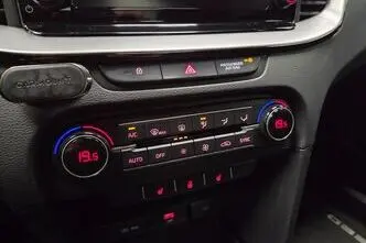 Kia cee'd / Ceed, 1.6, 100 kW, hübriid, automaat, esivedu