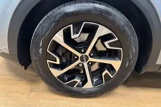 Kia Sportage, 1.6, 110 kW, гибрид, автомат, передний привод