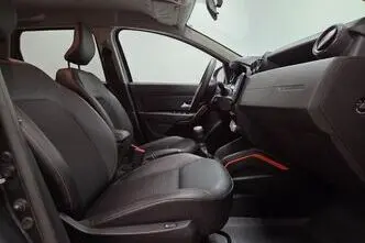 Dacia Duster, 1.0, 67 kW, petrol, manual, front-wheel drive