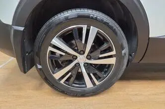 Peugeot 5008, 1.6, 133 kW, bensiin, automaat, esivedu