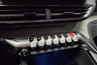 Peugeot 5008, 1.5, 96 kW, diisel, automaat, esivedu