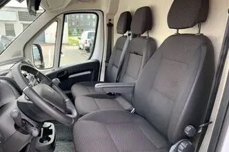 Peugeot Boxer, 2.2, 103 kW, дизель, механическая, передний привод