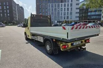 Peugeot Boxer, 2.2, 96 kW, diesel, manual, front-wheel drive