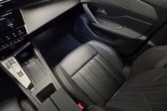 Peugeot 408, 1.2, 96 kW, bensiin, automaat, esivedu
