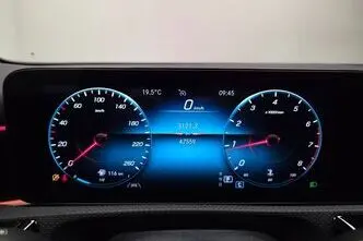 Mercedes-Benz A 180, 1.3, 100 kW, petrol, automatic, front-wheel drive