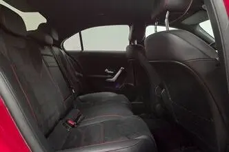 Mercedes-Benz A 180, 1.3, 100 kW, petrol, automatic, front-wheel drive