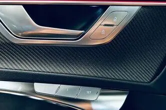 Audi RS6, 4.0, 441 kW, hübriid, automaat, nelikvedu