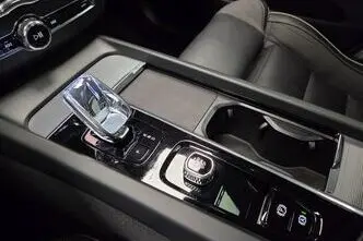 Volvo XC60, 2.0, 145 kW, hübriid, automaat, nelikvedu