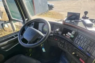 Volvo FH mega+ haagis Krone mega, 12.8, 309 kW, diisel, automaat, tagavedu