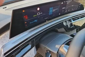 Peugeot 3008, 155 kW, elekter, automaat, esivedu