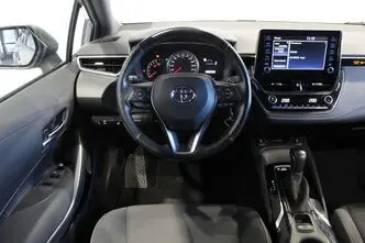 Toyota Corolla, 1.2, 85 kW, bensiin, automaat, esivedu
