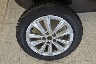 Opel Astra, 1.2, 96 kW, бензин, автомат, передний привод
