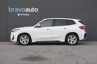 BMW X1, 2.0, hybrid, automatic, four-wheel drive
