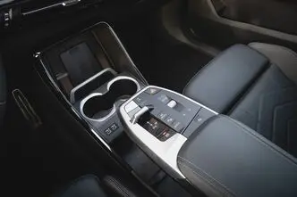 BMW X1, 2.0, hybrid, automatic, four-wheel drive