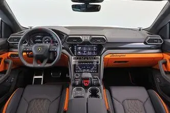 Lamborghini Urus, 4.0, 490 kW, petrol, automatic, four-wheel drive