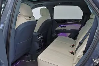 Bentley Bentayga, 4.0, 404 kW, petrol, automatic, four-wheel drive