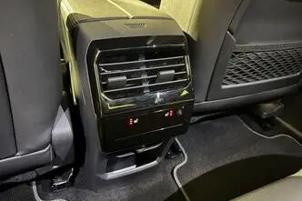Peugeot 3008, 104 kW, electric, automatic, front-wheel drive