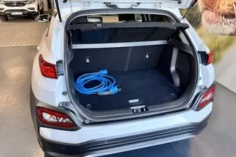 Hyundai Kona, 28 kW, electric, front-wheel drive