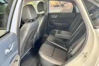 Hyundai Kona, 28 kW, electric, front-wheel drive