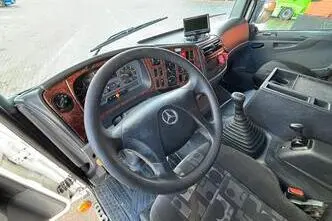Mercedes-Benz Atego, 205 kW, diesel, manual