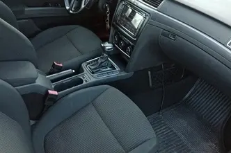Škoda Superb, 1.8, 118 kW, petrol, automatic, front-wheel drive