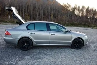 Škoda Superb, 1.8, 118 kW, petrol, automatic, front-wheel drive