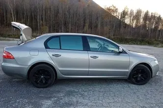 Škoda Superb, 1.8, 118 kW, petrol, automatic, front-wheel drive