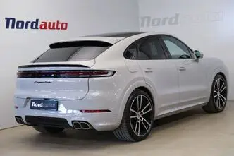 Porsche Cayenne, 4.0, 441 kW, plug-in hybrid, automatic, four-wheel drive