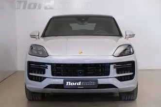 Porsche Cayenne, 4.0, 441 kW, plug-in hybrid, automatic, four-wheel drive
