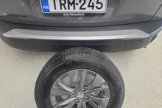 Peugeot 2008, electric, automatic, front-wheel drive