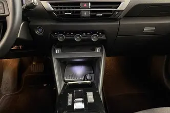 Citroën C4, 1.2, 96 kW, petrol, automatic, front-wheel drive