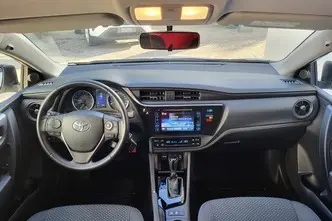 Toyota Corolla, 1.6, 97 kW, petrol, automatic, front-wheel drive