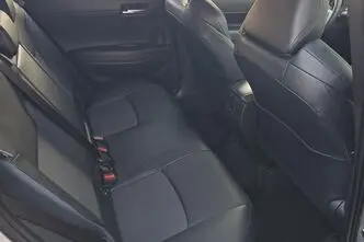 Toyota Corolla, 2.0, 98 kW, hybrid, automatic, front-wheel drive