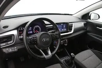 Kia Stonic, 1.0, 74 kW, бензин, механическая, передний привод