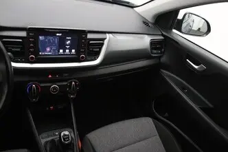 Kia Stonic, 1.0, 74 kW, бензин, механическая, передний привод