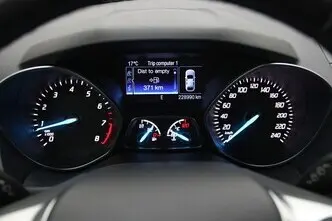 Ford Kuga, 1.5, 88 kW, бензин, механическая, передний привод