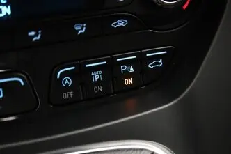 Ford Kuga, 1.5, 88 kW, бензин, механическая, передний привод