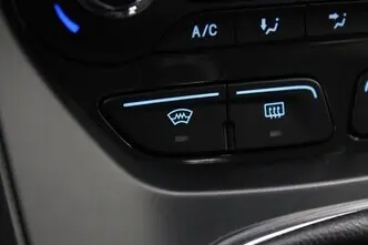 Ford Kuga, 1.5, 88 kW, бензин, механическая, передний привод