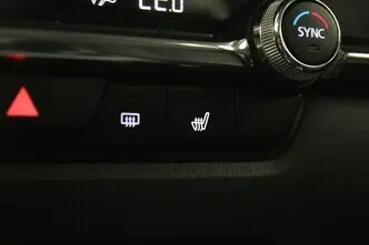 Mazda CX-30, 2.0, 132 kW, hübriid, automaat, esivedu