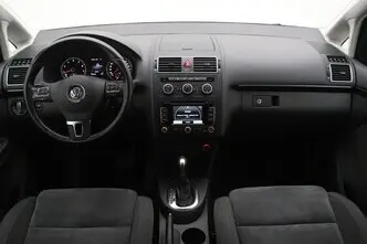 Volkswagen Touran, 1.4, 103 kW, bensiin, automaat, esivedu