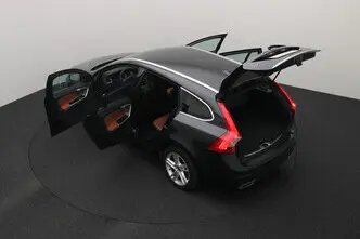 Volvo V60, 2.4, 162 kW, pistikhübriid, automaat, nelikvedu