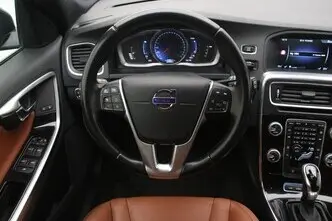 Volvo V60, 2.4, 162 kW, pistikhübriid, automaat, nelikvedu